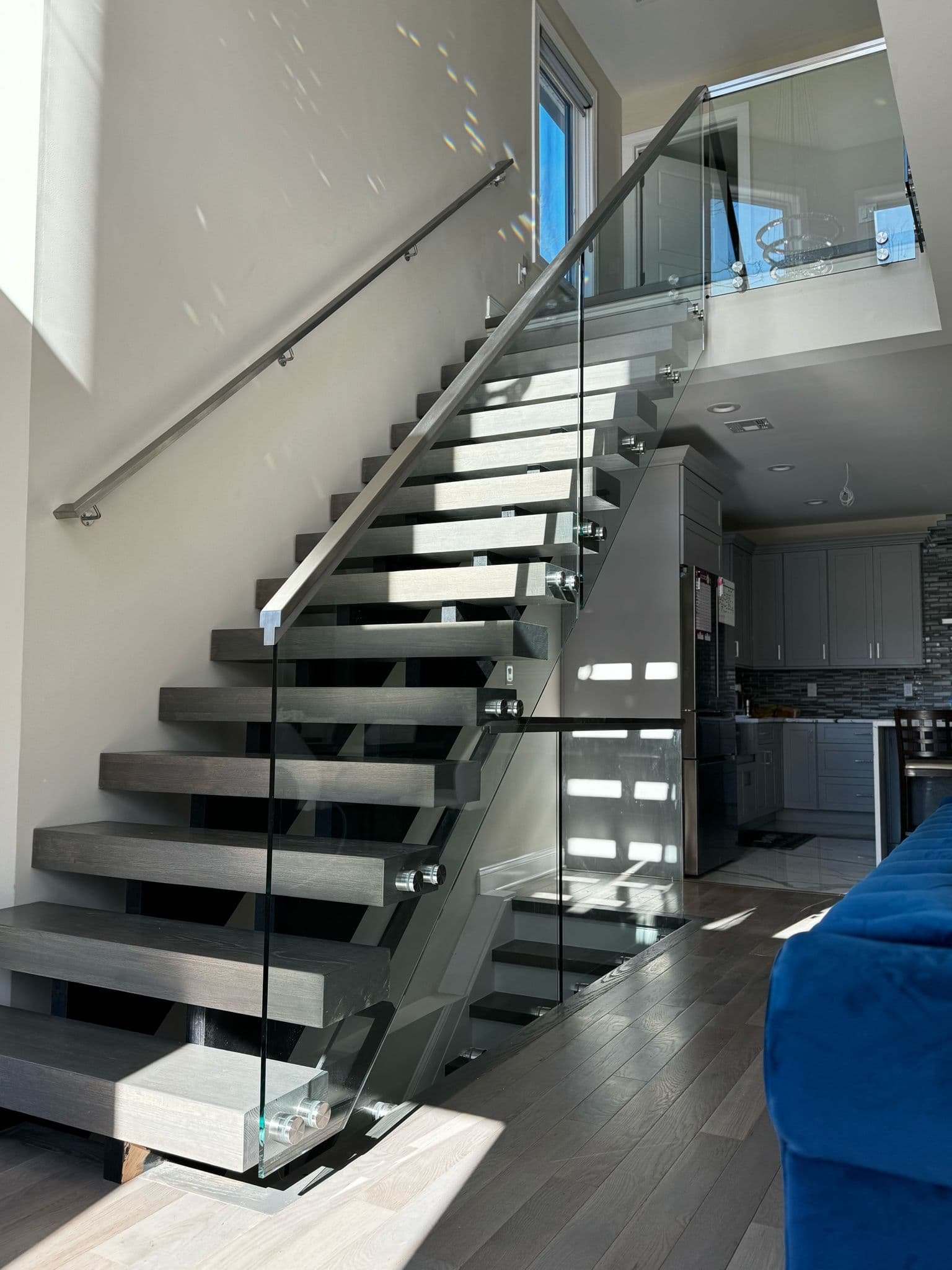 Fascia glass railing