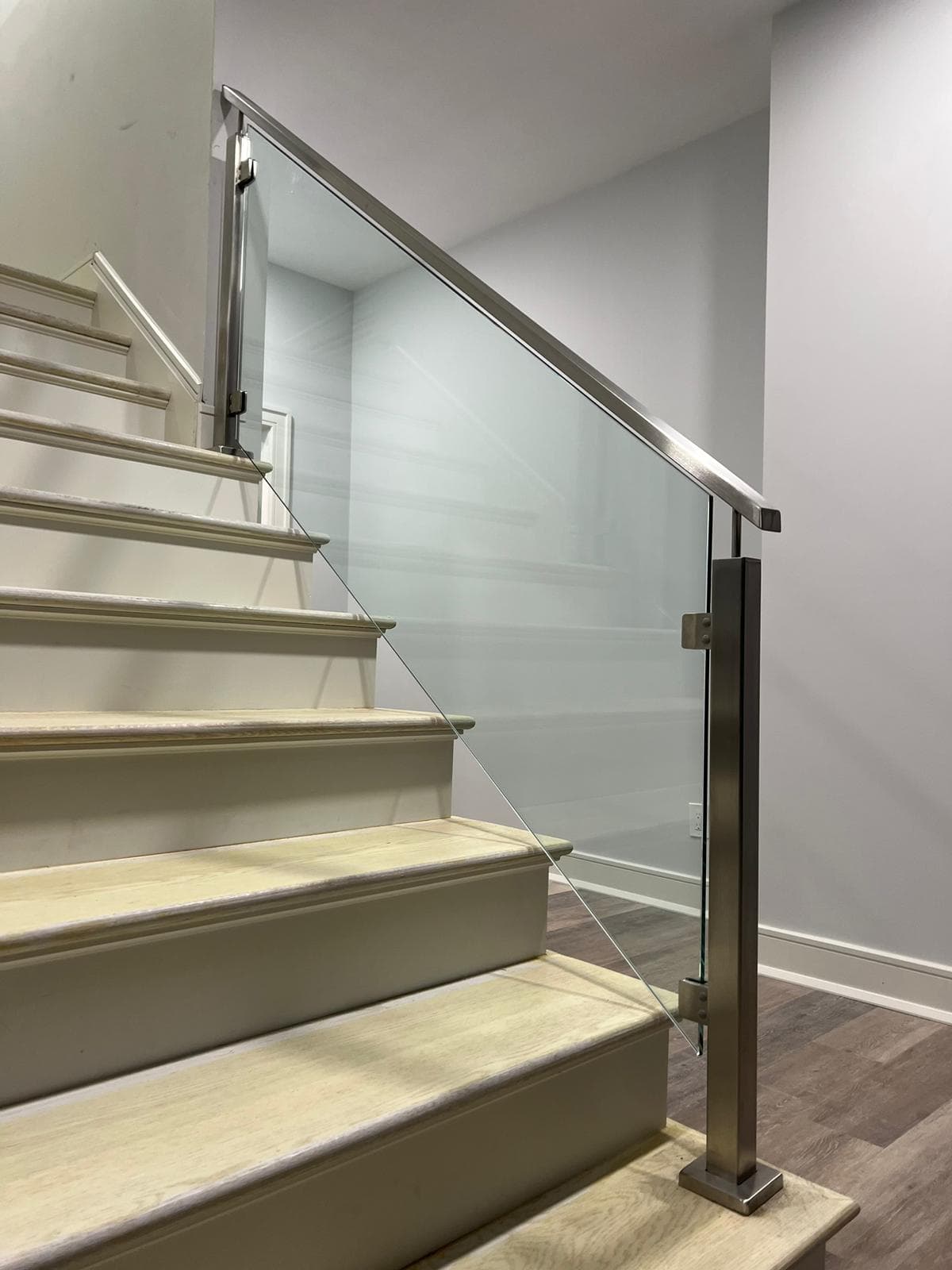 Stainless steel glass railing